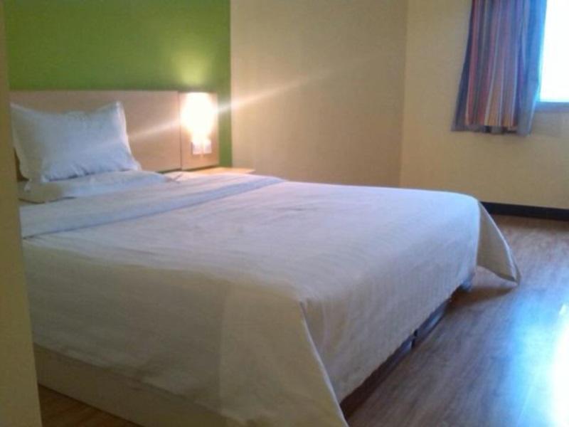 7Days Inn Qufu Sankong Bagian luar foto